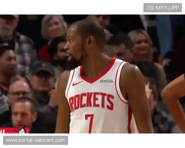 末节判罚屡定胜负：开拓者火箭比赛回放影响结果